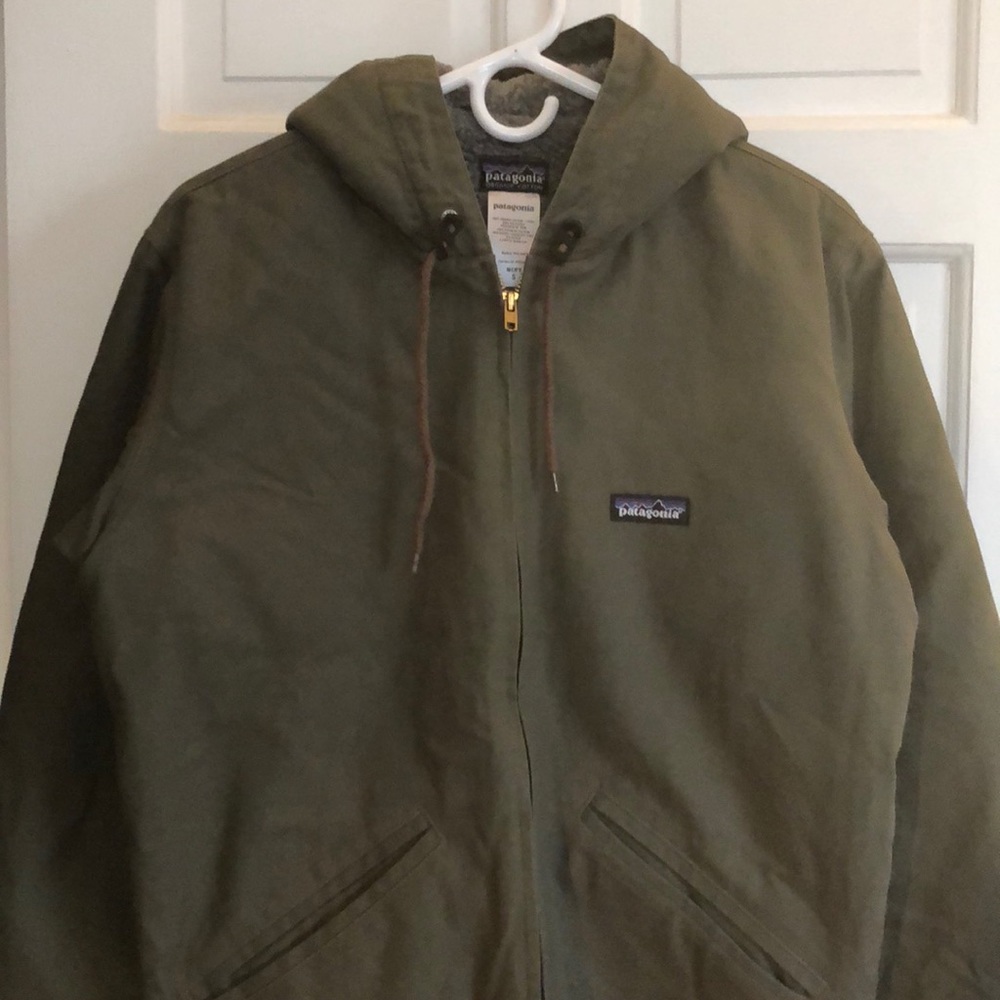 Patagonia Canvas Workwear Hoody in Olive Green